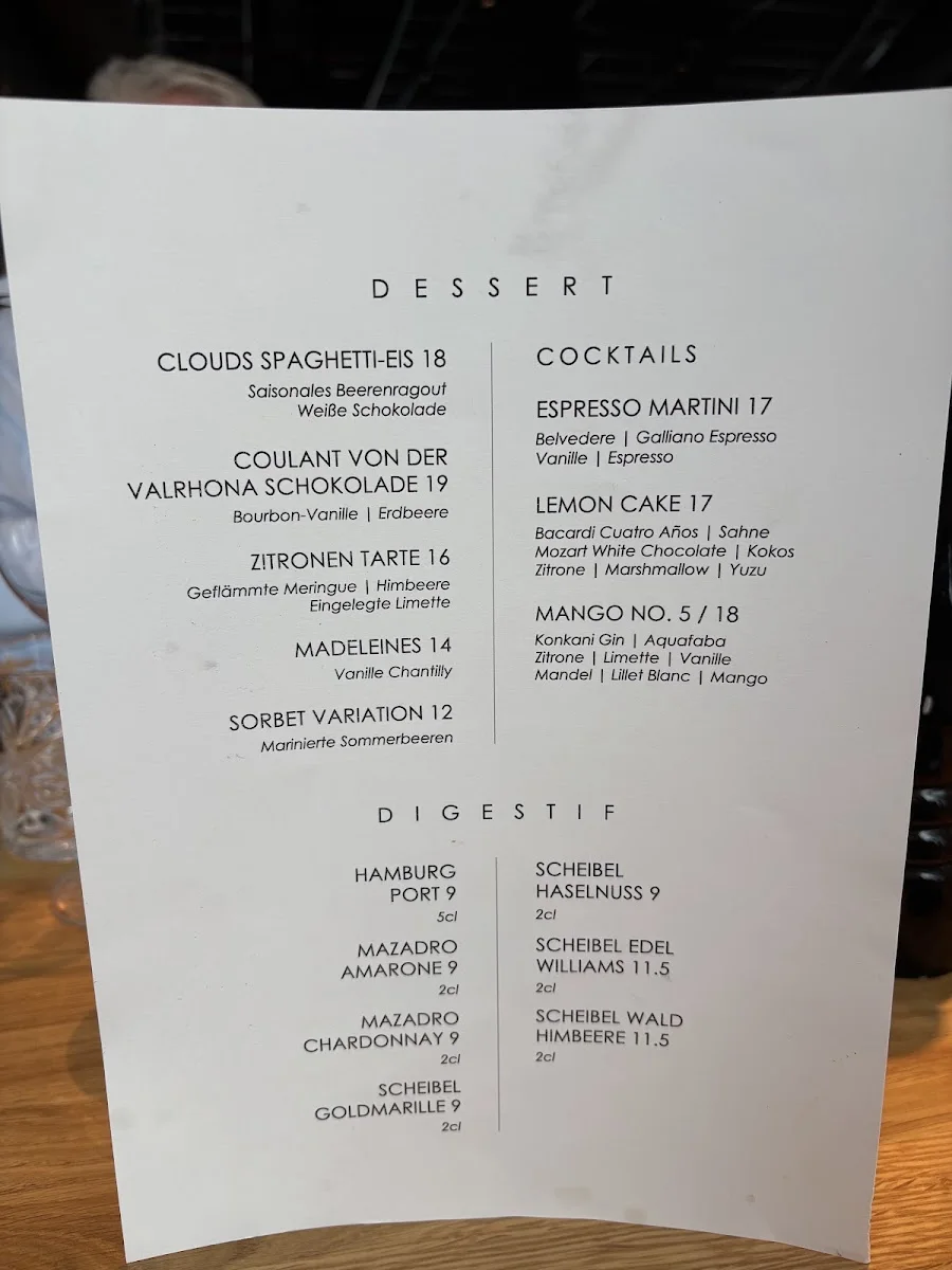 clouds - Heaven's Bar & Kitchen – Speisekarte in Hamburg