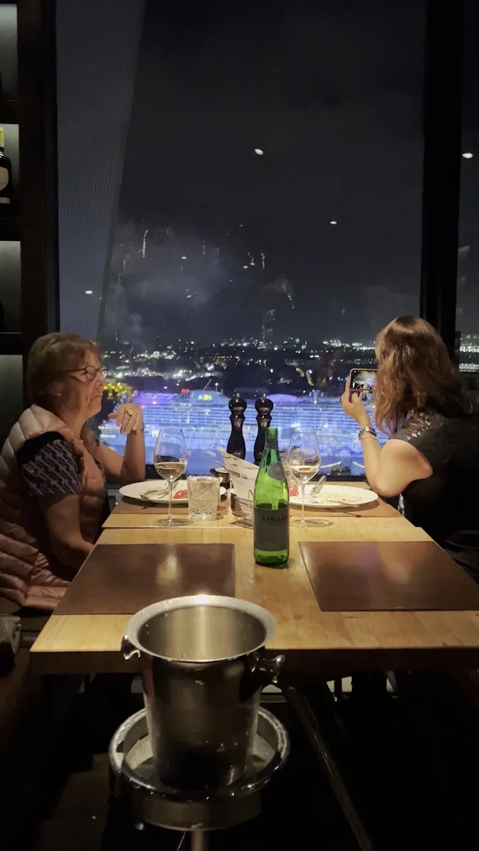 clouds - Heaven's Bar & Kitchen – Atmosphäre in Hamburg
