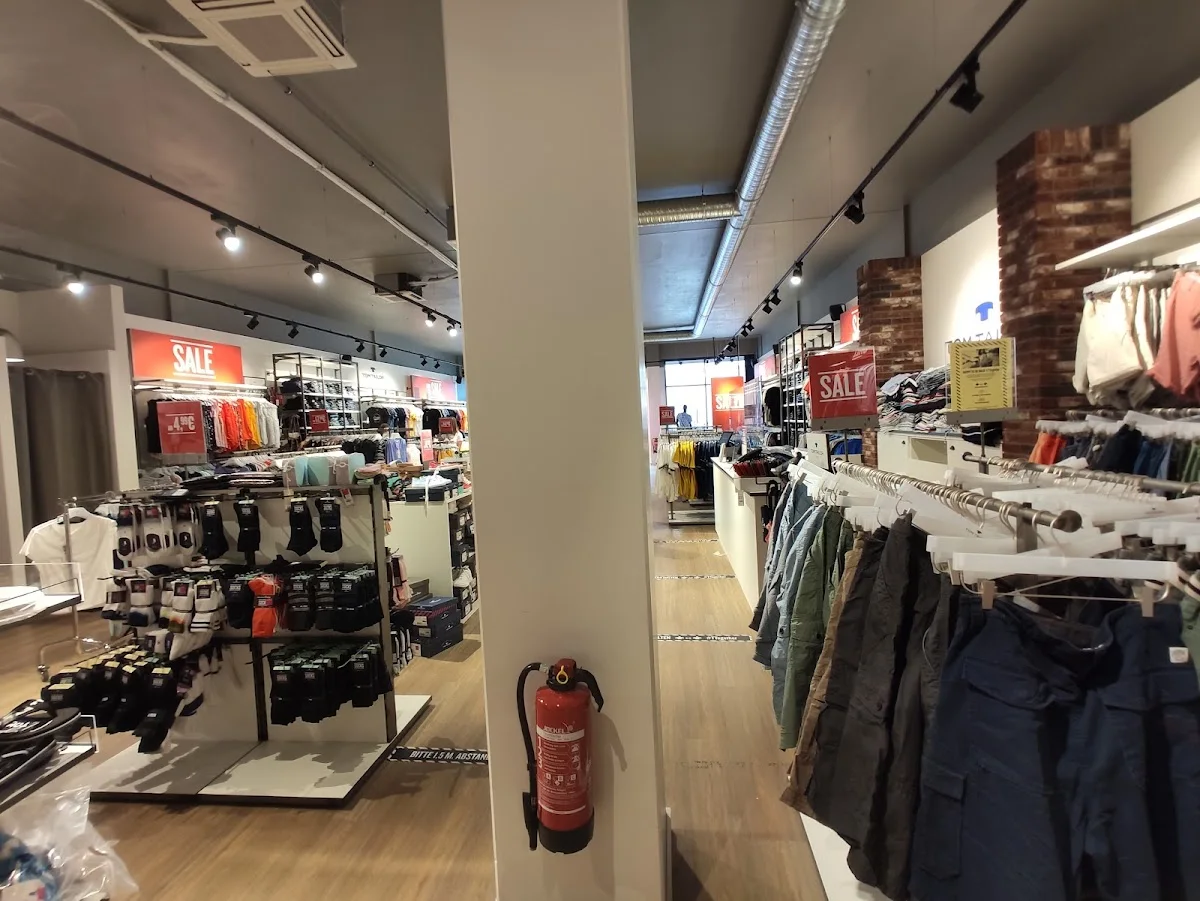 BERNAU OUTLETS – Besucherfoto von Gerli Mayer in Bernau am Chiemsee, Bayern