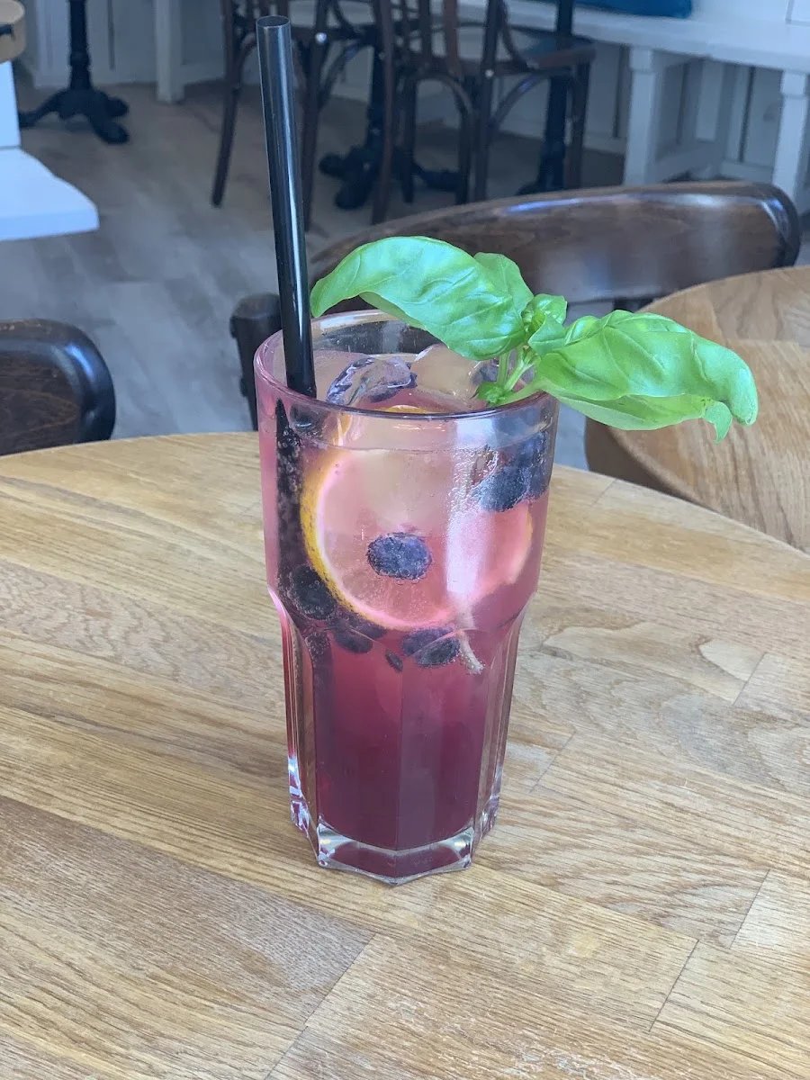 Erdapfel Hamburg (Altstadt) – Eistee in Hamburg