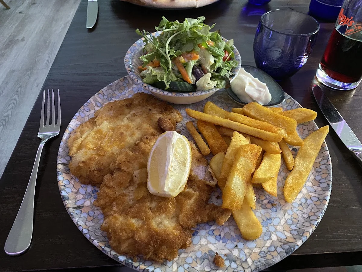 Drei Meter über dem Main – Schnitzel in Hattersheim, Hessen