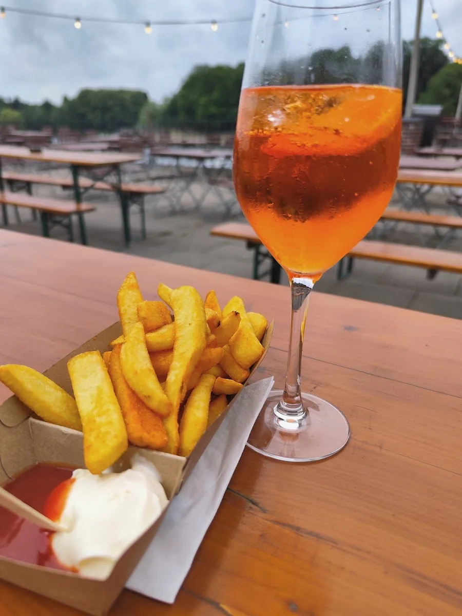 Sierichs Biergarten – Essen und Trinken in Hamburg