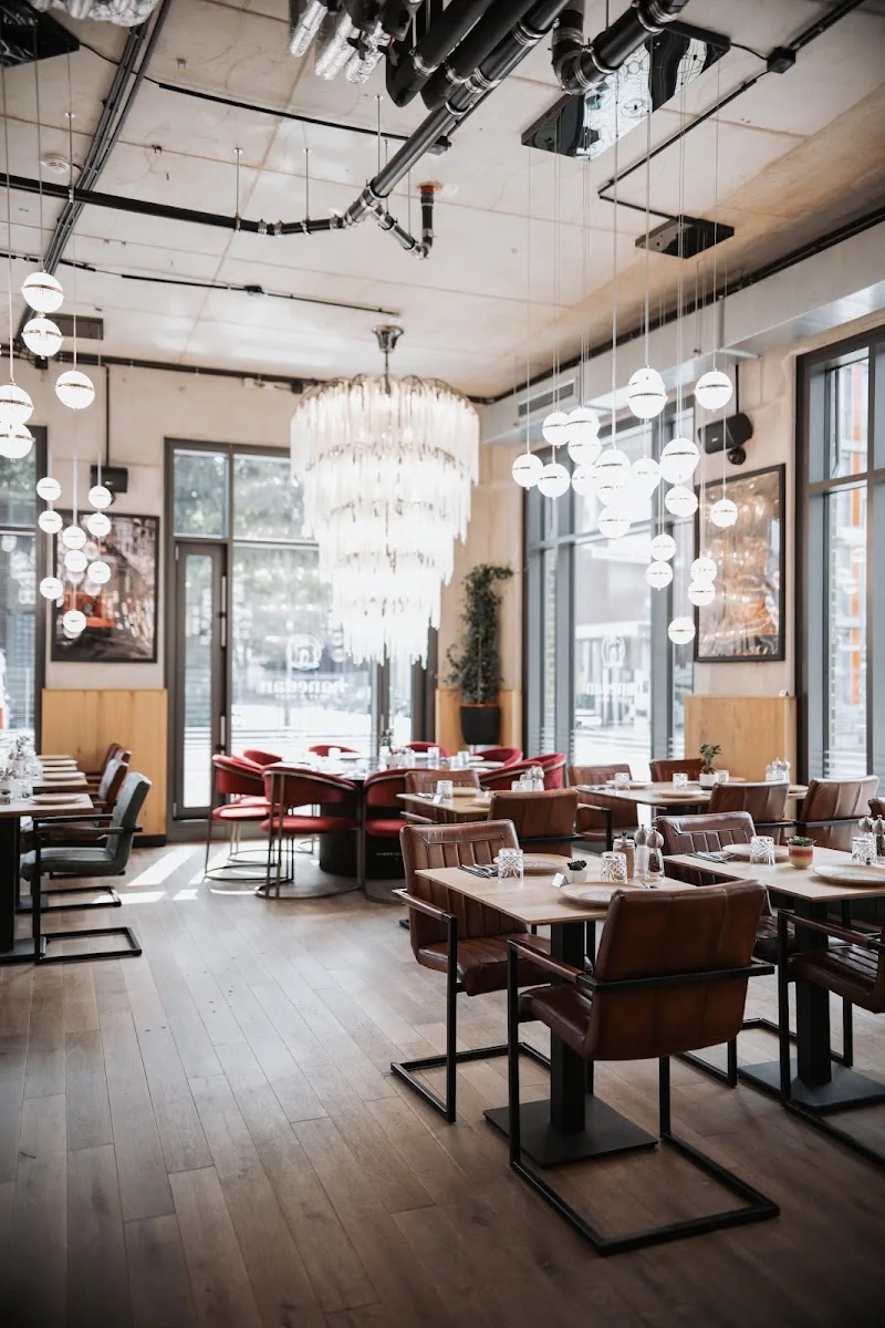 Hanedan Restaurant - Köln Mülheim – Atmosphäre in Köln, Nordrhein-Westfalen