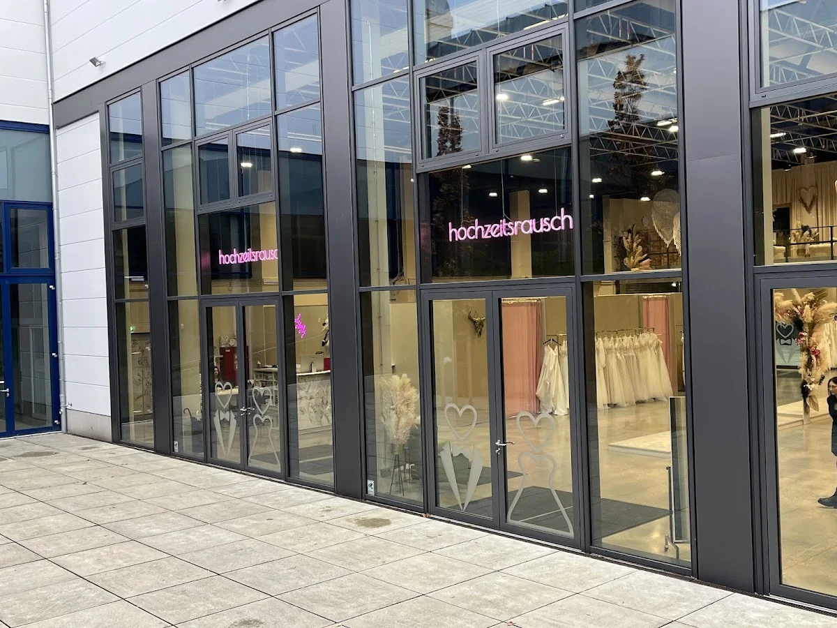 Brautmoden Köln | hochzeitsrausch in Hürth – Innenansichten in Hürth, Nordrhein-Westfalen