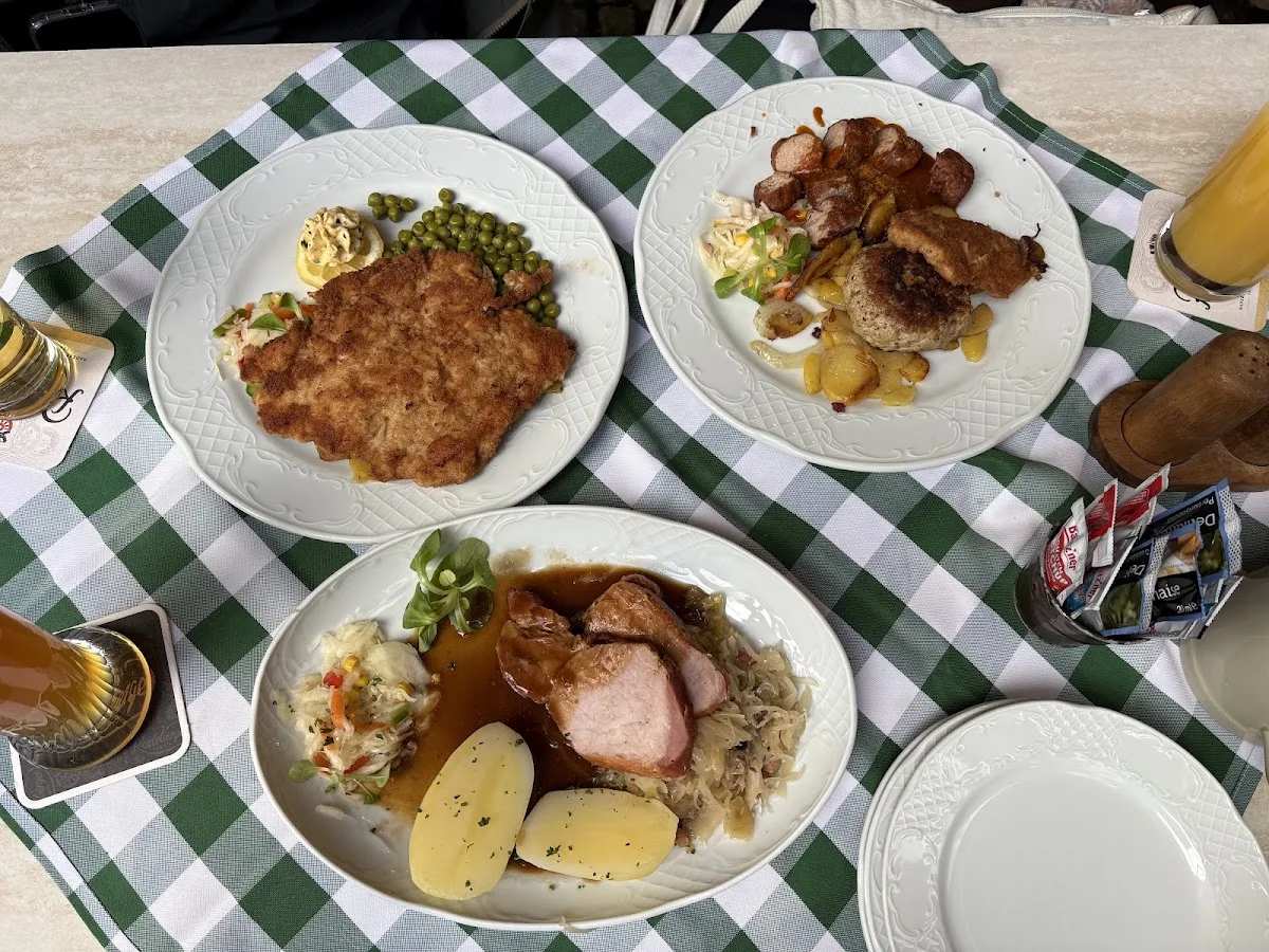 Alt-Berliner Wirtshaus – Essen und Trinken in Berlin