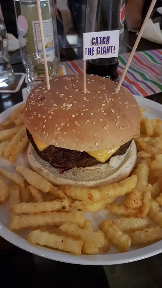 Bowling Arena Stuttgart – Hamburger in Stuttgart Feuerbach, Baden-Württemberg