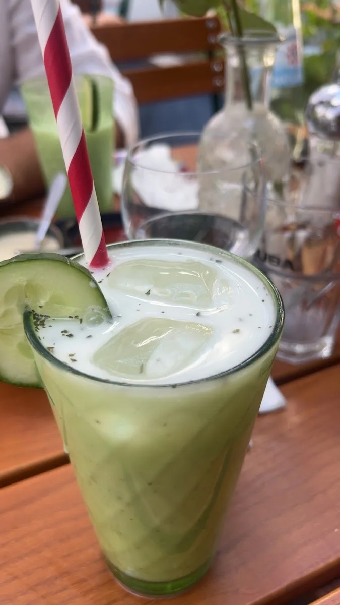NIGIN Afghanisches Restaurant – Gurke in München, Bayern