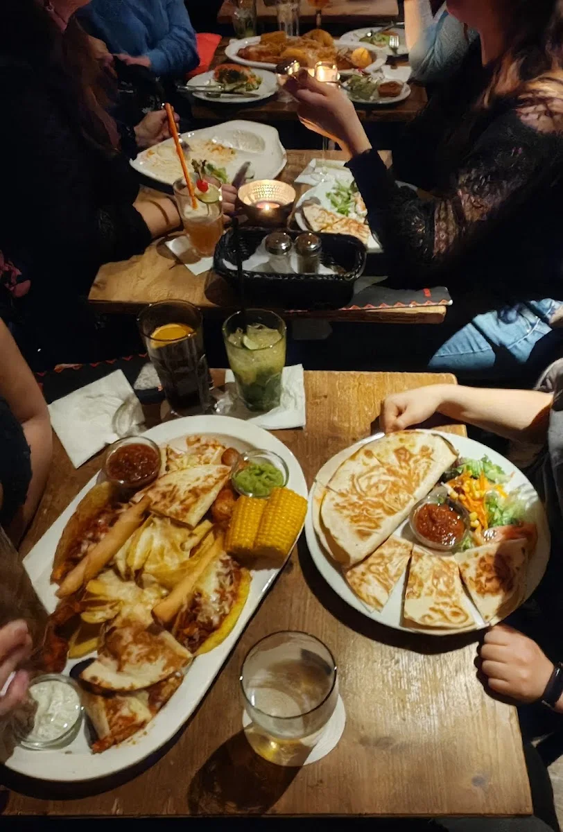EscoBar – Besucherfoto von Erics Son in München, Bayern