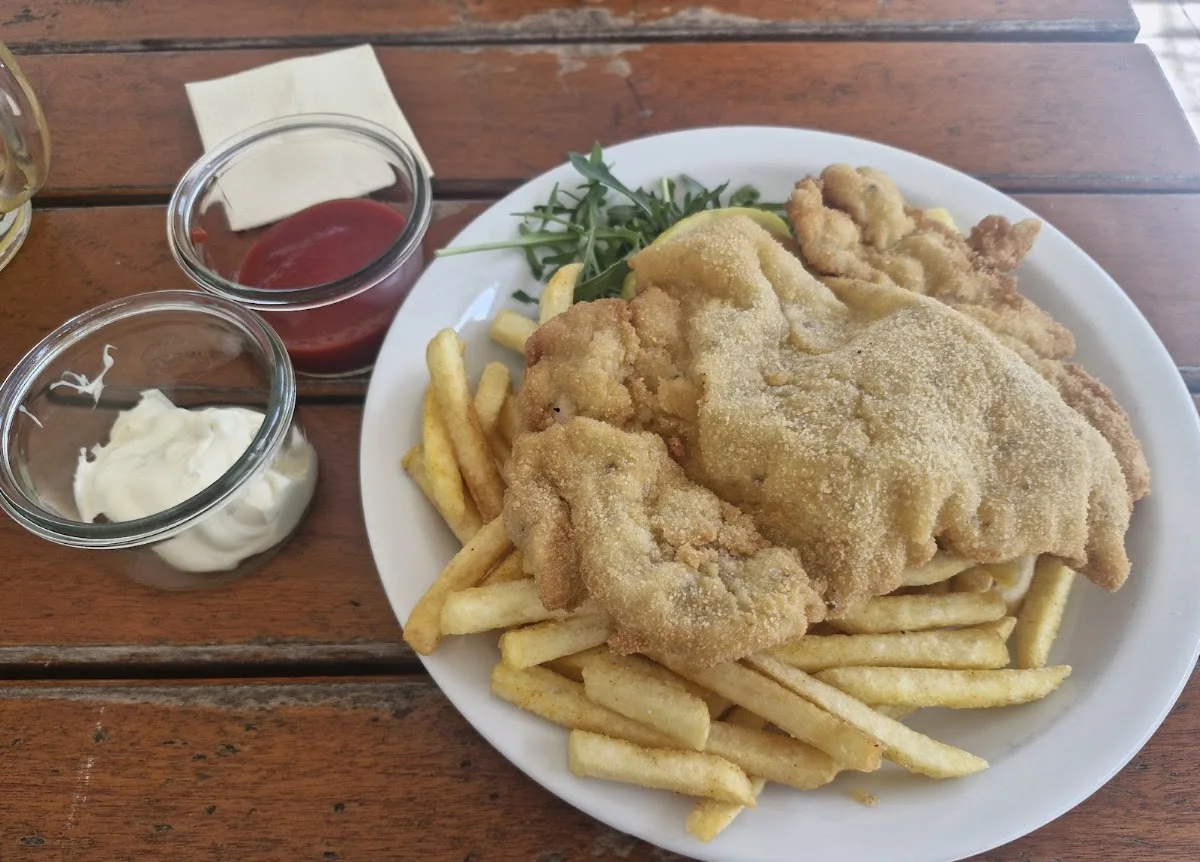 schoengut Wirtshaus & Biergarten – Schnitzel in Nürnberg, Bayern