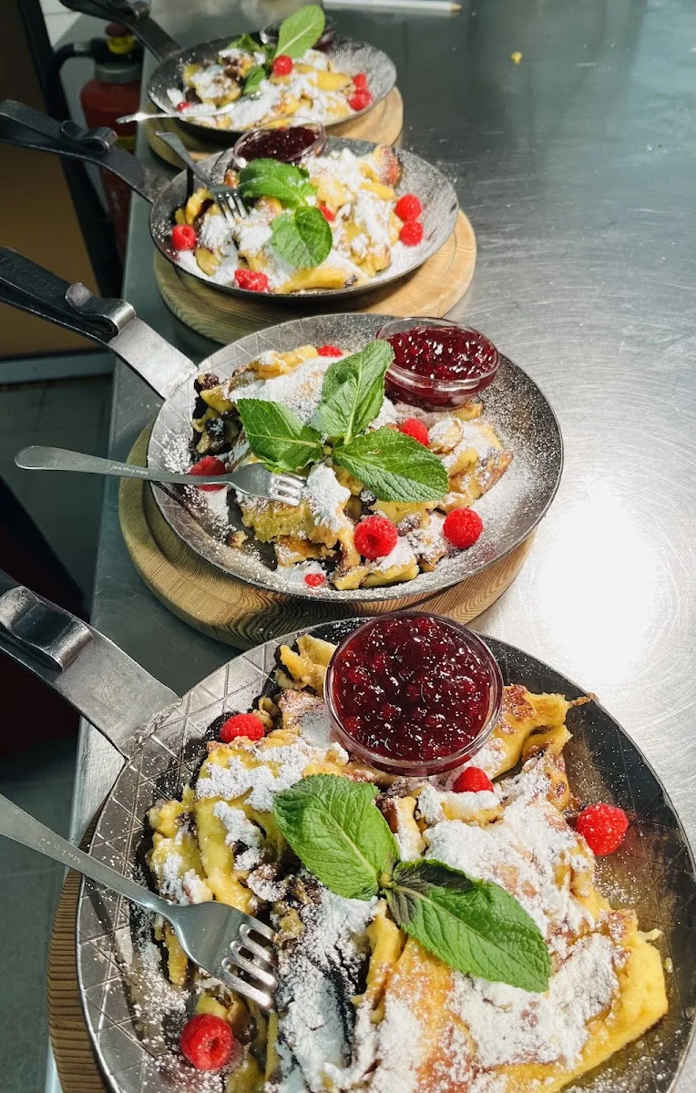 Südtiroler Hütte – Essen und Trinken in Bremen