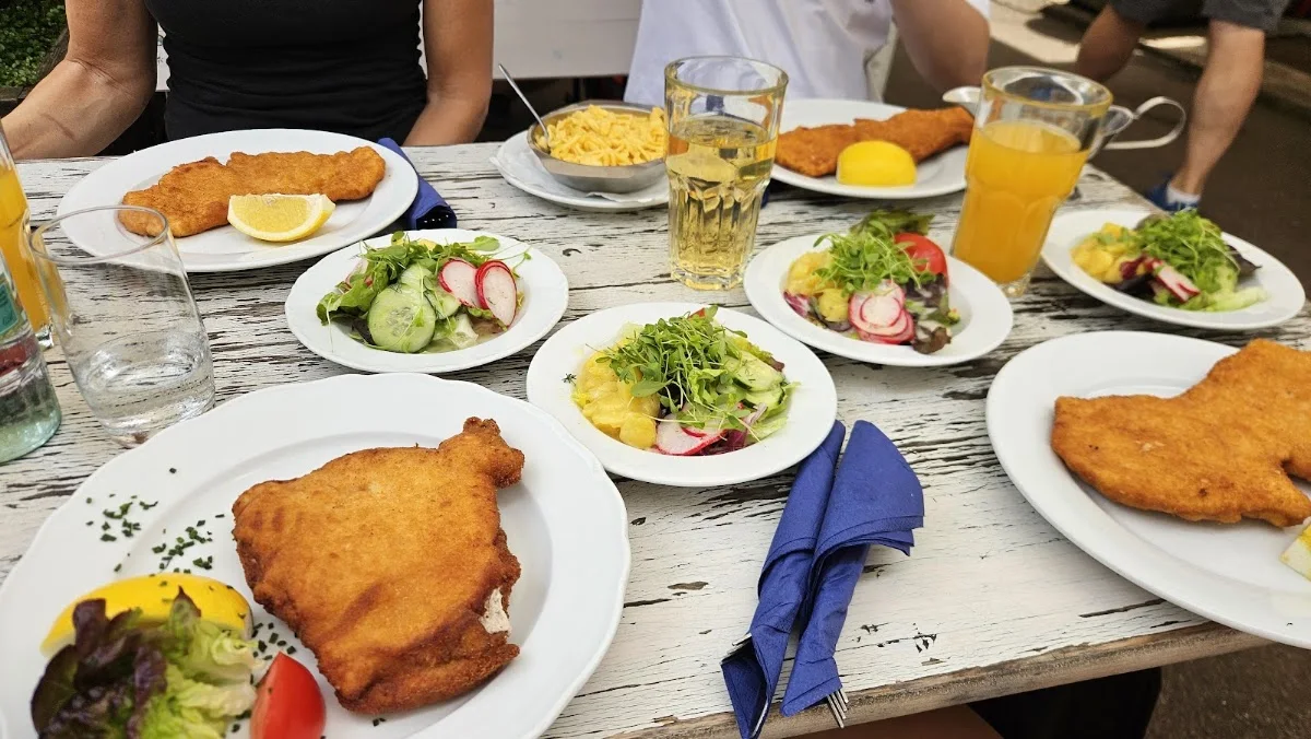 Waldschenke 7 Linden – Wiener Schnitzel in Stuttgart, Baden-Württemberg