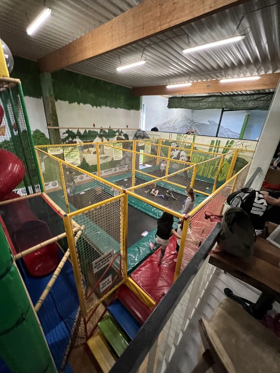 Pandino Kinderspielwelt – Spielplatz in Hamburg Bergedorf, Schleswig-Holstein