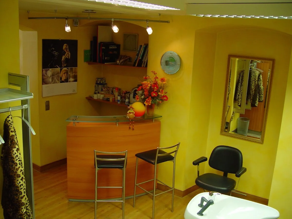 Weis Der Friseur – Vom Inhaber in Regensburg, Bayern