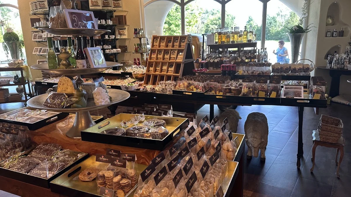 Chocolaterie Café Müller – Essen und Trinken in Königsbrunn, Bayern