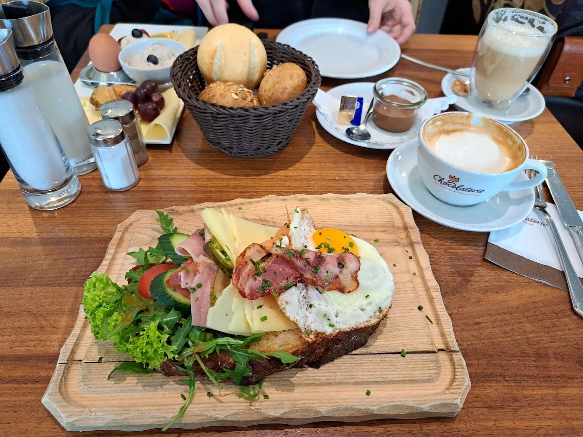 Chocolaterie Café Müller – Räucherlachs in Königsbrunn, Bayern