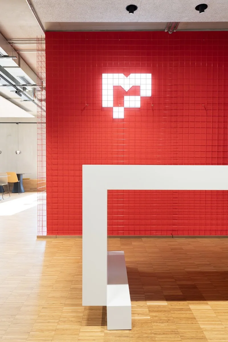 Sygns GmbH – Besucherfoto: medienreaktor in Berlin