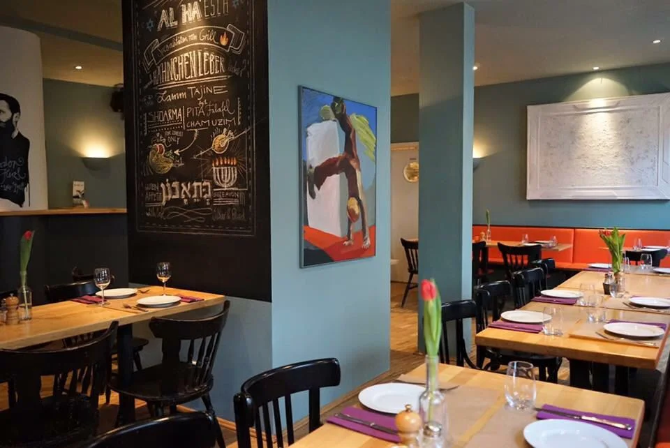 Die Kurve – Restaurant mit Essen zum Mitnehmen in Düsseldorf, Nordrhein-Westfalen