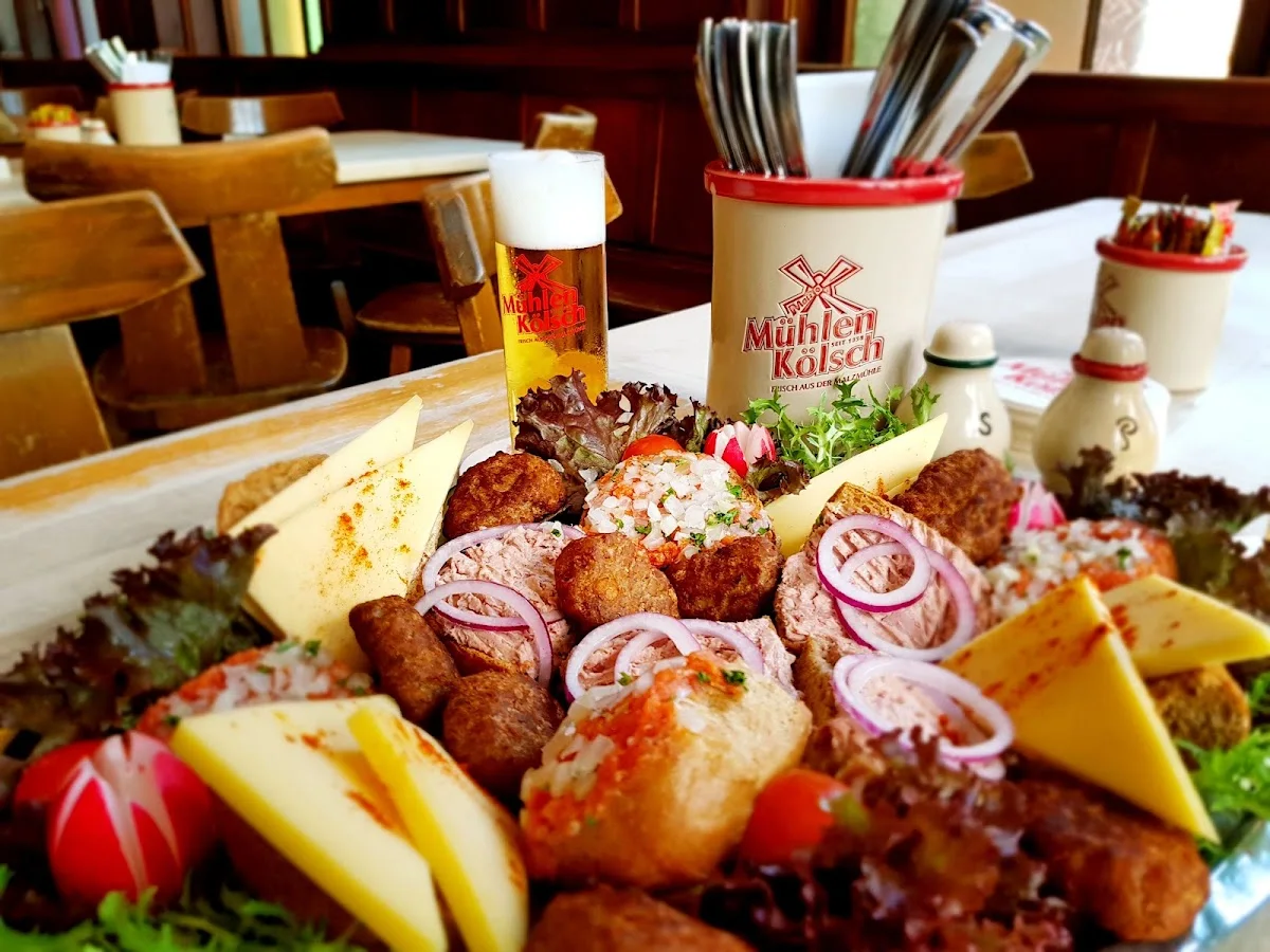 Brauerei zur Malzmühle – Essen und Trinken in Köln, Nordrhein-Westfalen