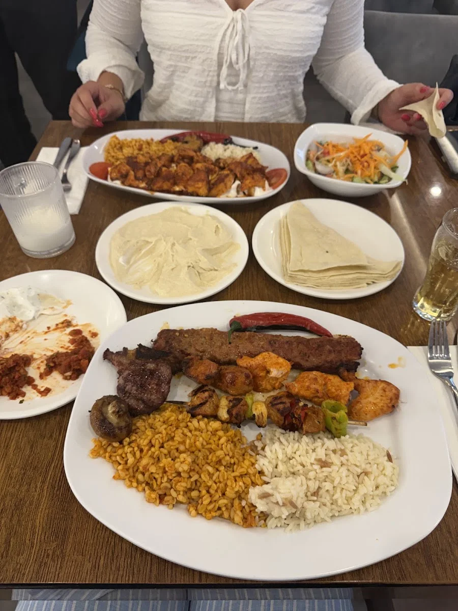 Öz Harran Doy Doy – Kebab in Köln, Nordrhein-Westfalen