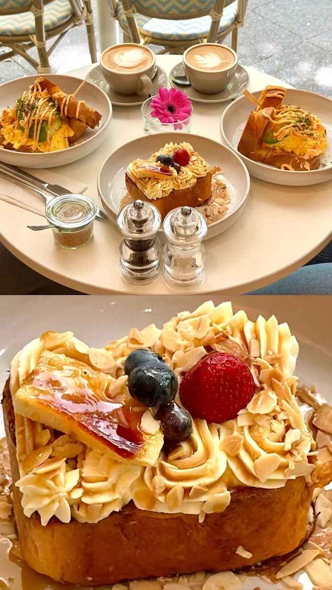 GINGER CLUB - Café – Essen und Trinken in Berlin