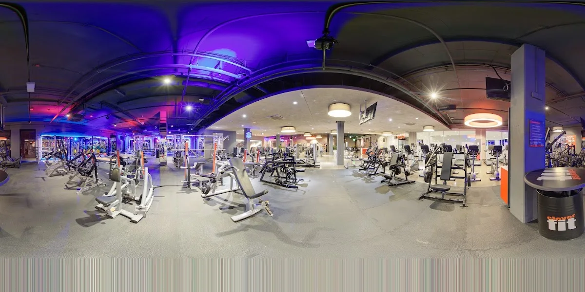 clever fit Schwäbisch Gmünd – Street View & 360°-Fotos in Schwäbisch Gmünd, Baden-Württemberg