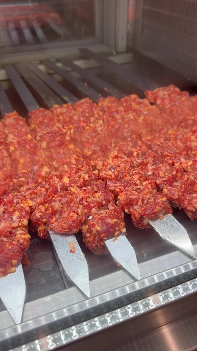 Dornbusch Kebap Haus – Kebabimbiss in Frankfurt am Main, Hessen