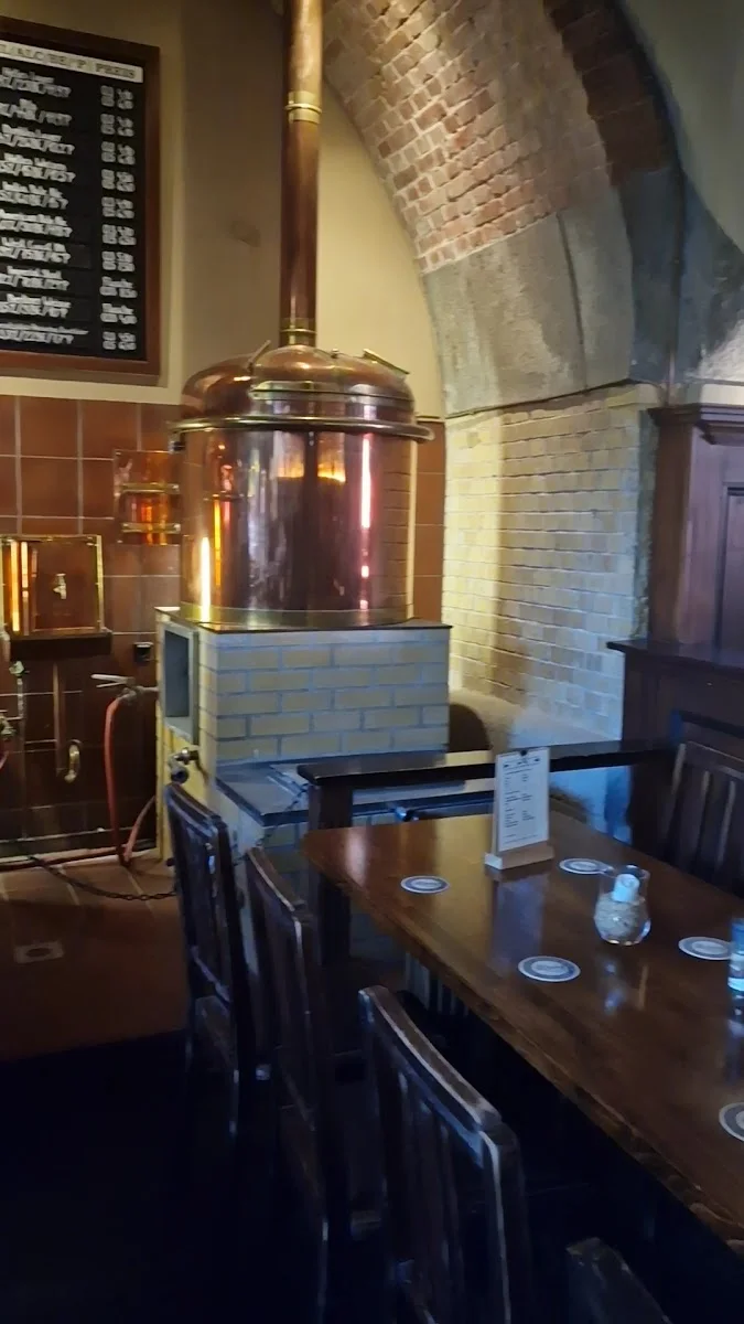 Das Lemke - Biergarten, Brauerei, deutsche Küche – Atmosphäre in Berlin