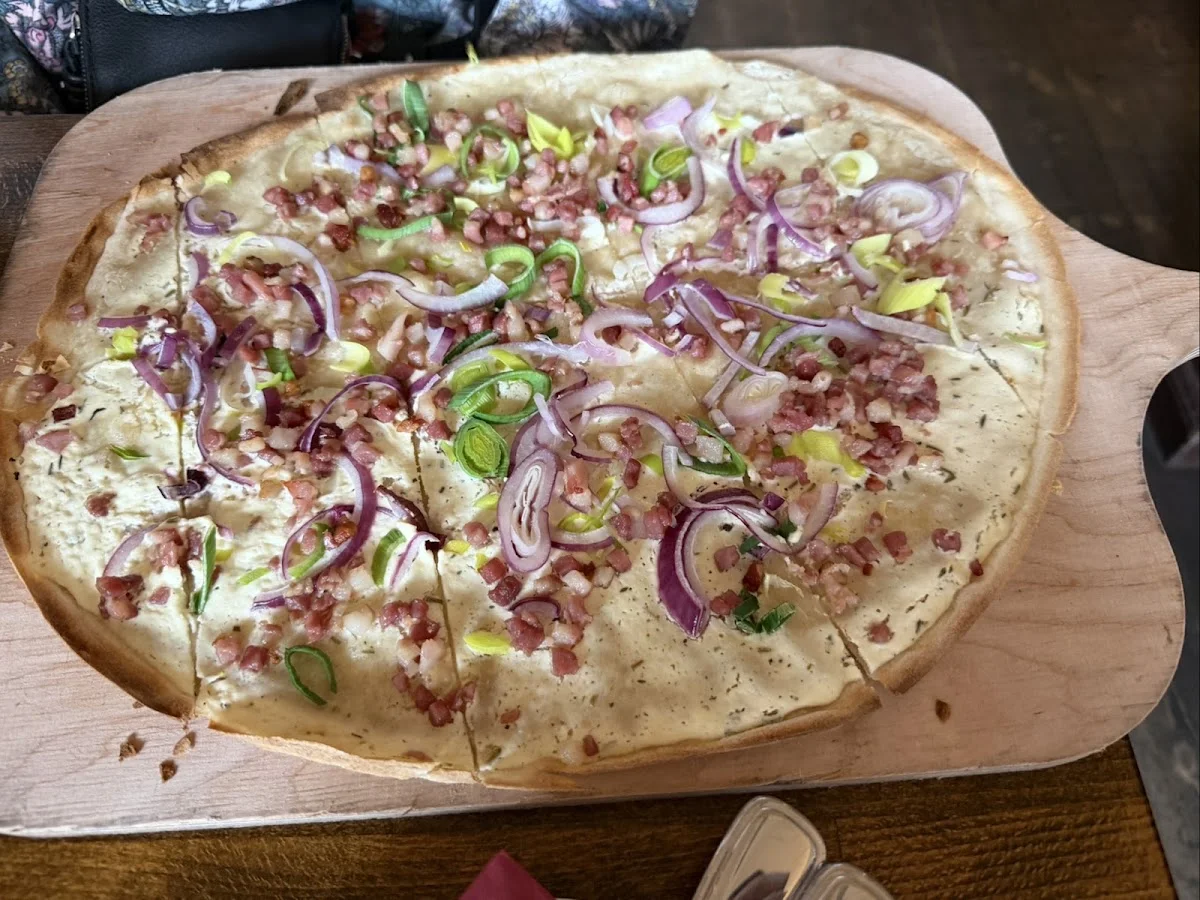 Das Lemke - Biergarten, Brauerei, deutsche Küche – Flammkuchen in Berlin
