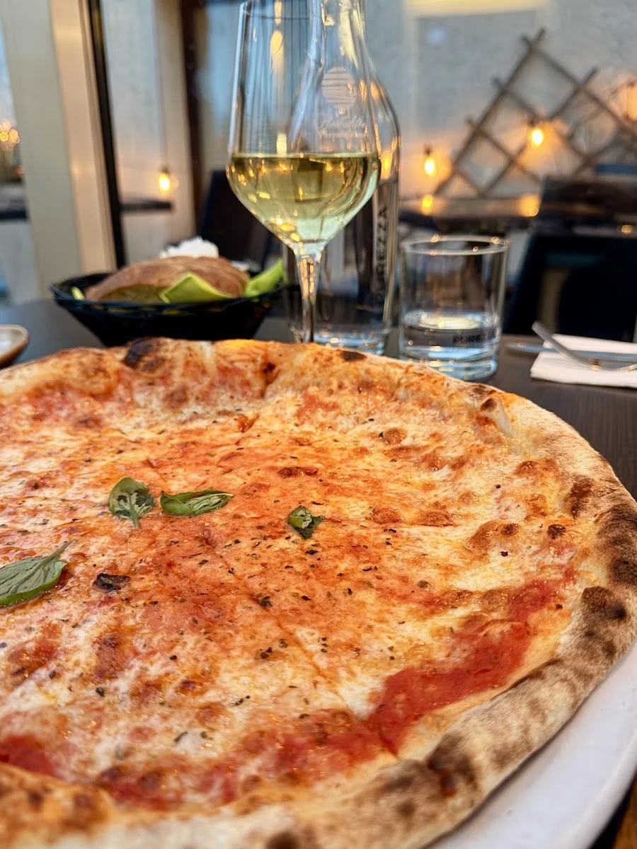 Ristorante Peperoncino | Italienisches Restaurant | Leverkusen – Pizza in Leverkusen, Nordrhein-Westfalen