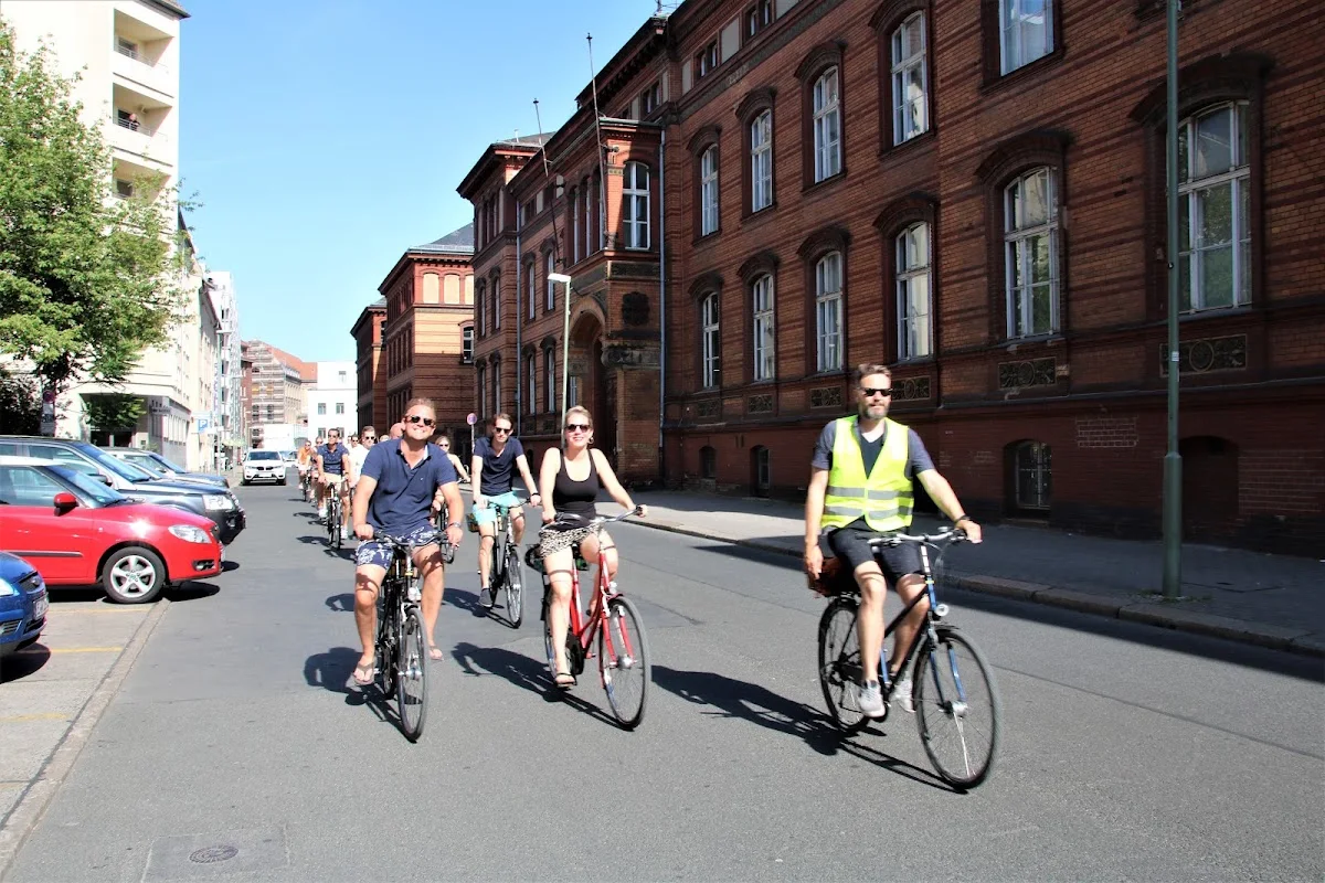 Doggy Bag Tours – Touren- und Reiseanbieter in Berlin
