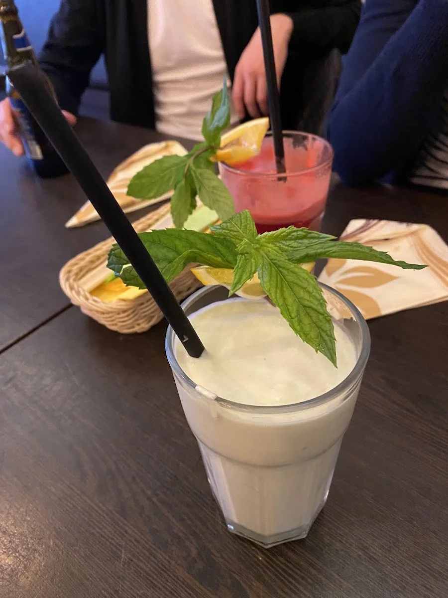 Madami - Mom's Vietnamesische Küche – Lassi in Berlin