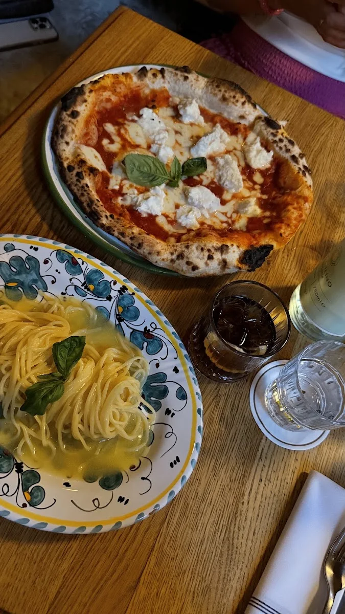 MARTA Trattoria & Bar – Restaurant in München, Bayern