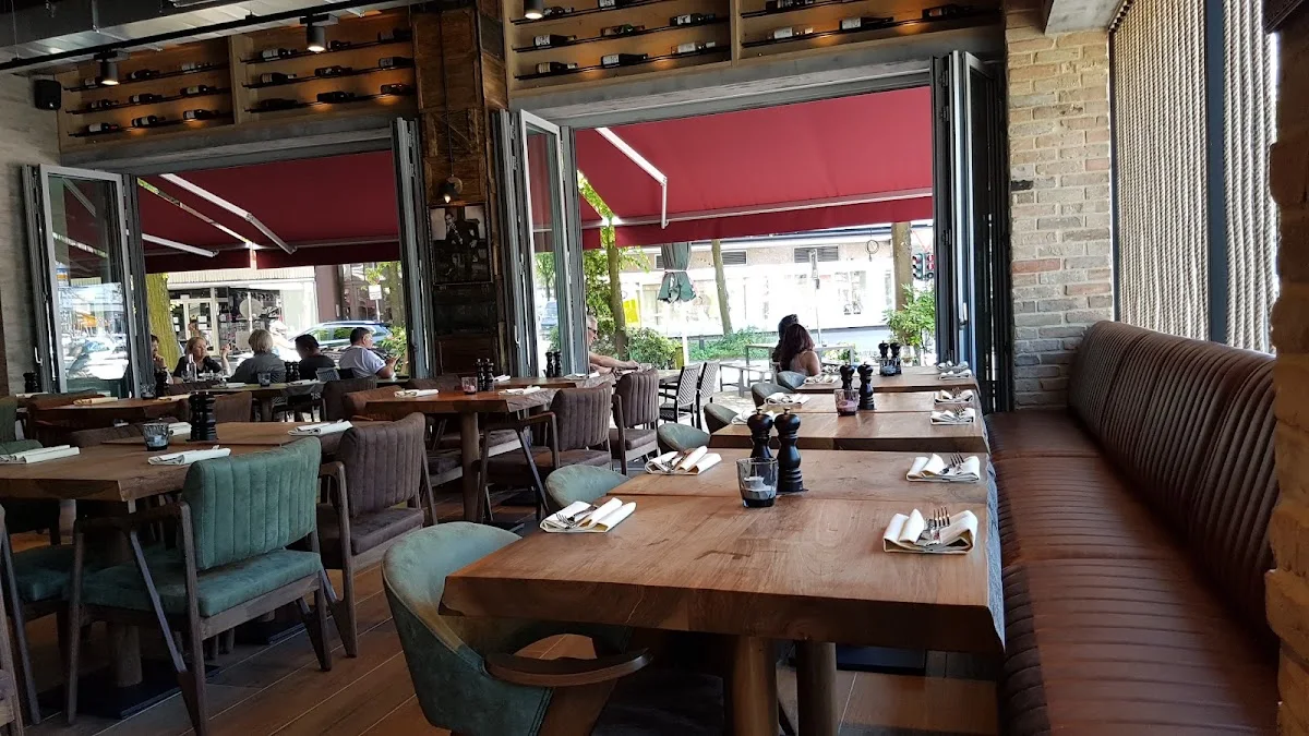 Garrison Steakhouse – Atmosphäre in Hamburg