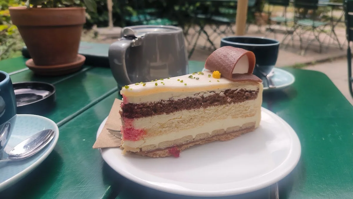 Frau Lüske Kaffeehaus – Café in Berlin