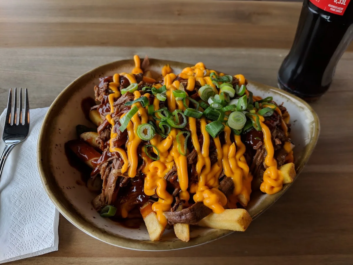 Sticky Fingers Restaurant & Terrasse – Poutine in Köln, Nordrhein-Westfalen