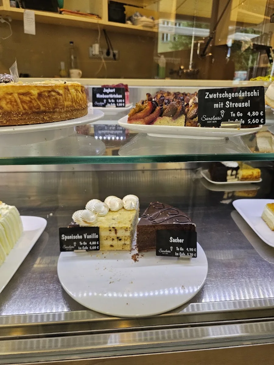 Eiscafé Sarcletti – Essen und Trinken in München, Bayern
