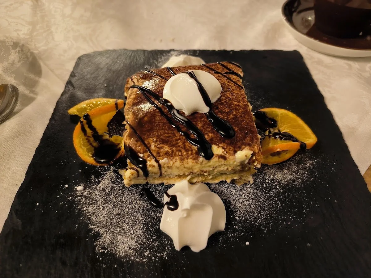 Pizzeria Pietro – Tiramisu in Gummersbach, Nordrhein-Westfalen