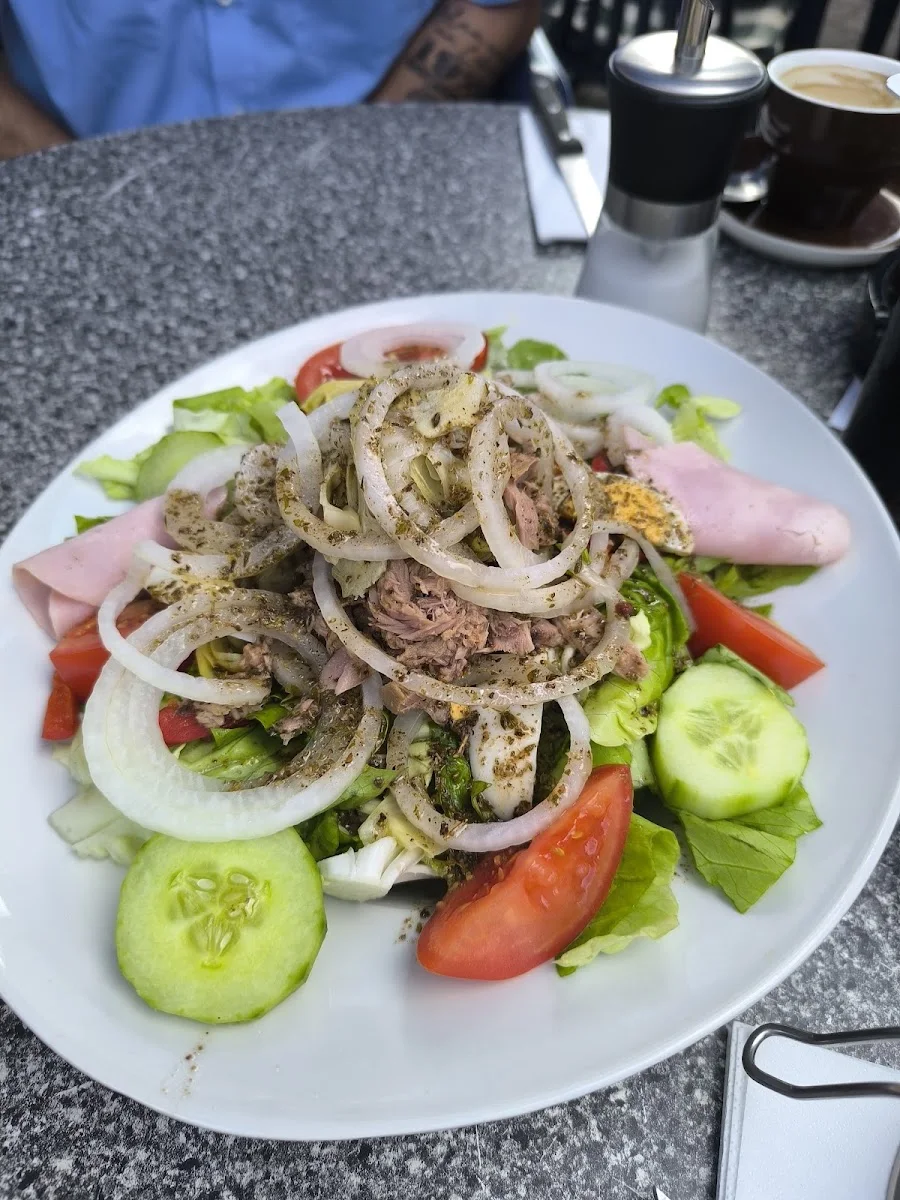 Pizzeria Pietro – Griechischer Salat in Gummersbach, Nordrhein-Westfalen