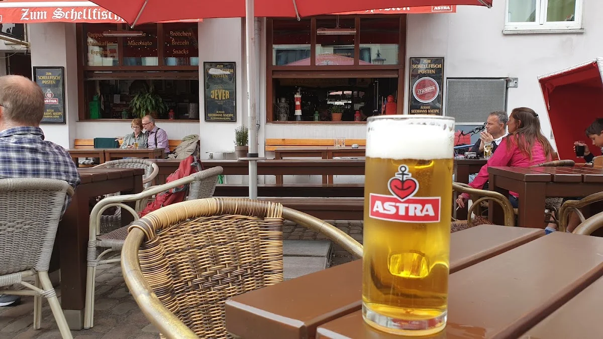 Zum Schellfischposten – Essen und Trinken in Hamburg