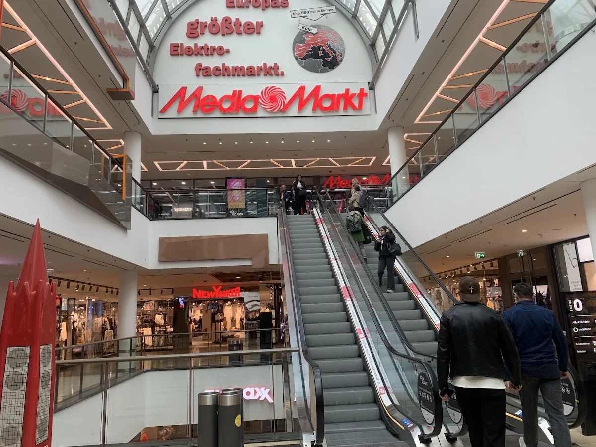 Köln Arcaden – Innenansichten in Köln, Nordrhein-Westfalen