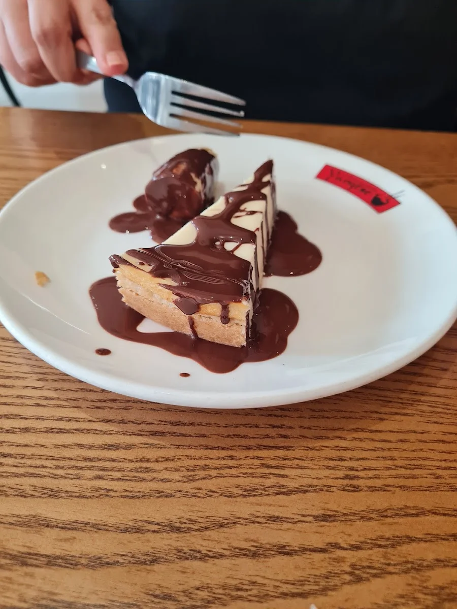 Yangtse Restaurant – Restaurant mit Essen zum Mitnehmen in Hürth, Nordrhein-Westfalen