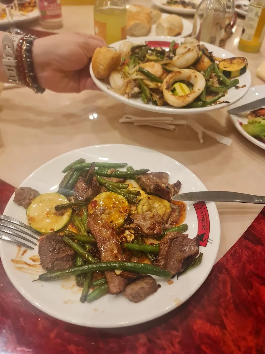 Yangtse Restaurant – Mongolisches Rindfleisch in Hürth, Nordrhein-Westfalen