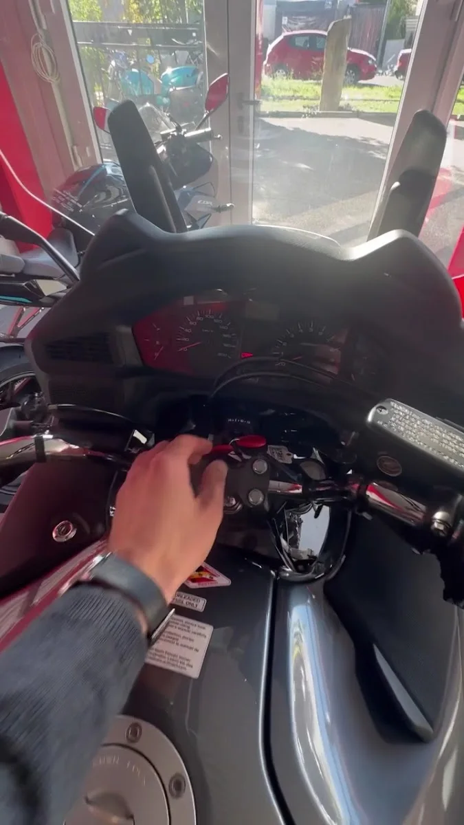 Honda Evecan l Motorrad-Shop GmbH – Motorradgeschäft in Fürstenfeldbruck, Bayern