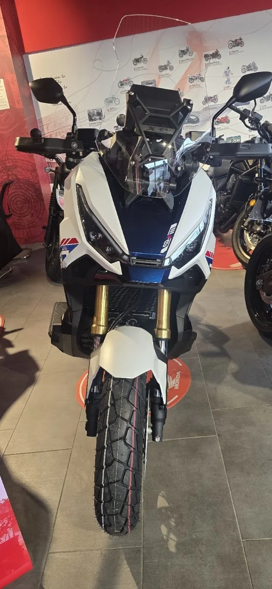 Honda Evecan l Motorrad-Shop GmbH – Besucherfoto von Tarık Delikan in Fürstenfeldbruck, Bayern