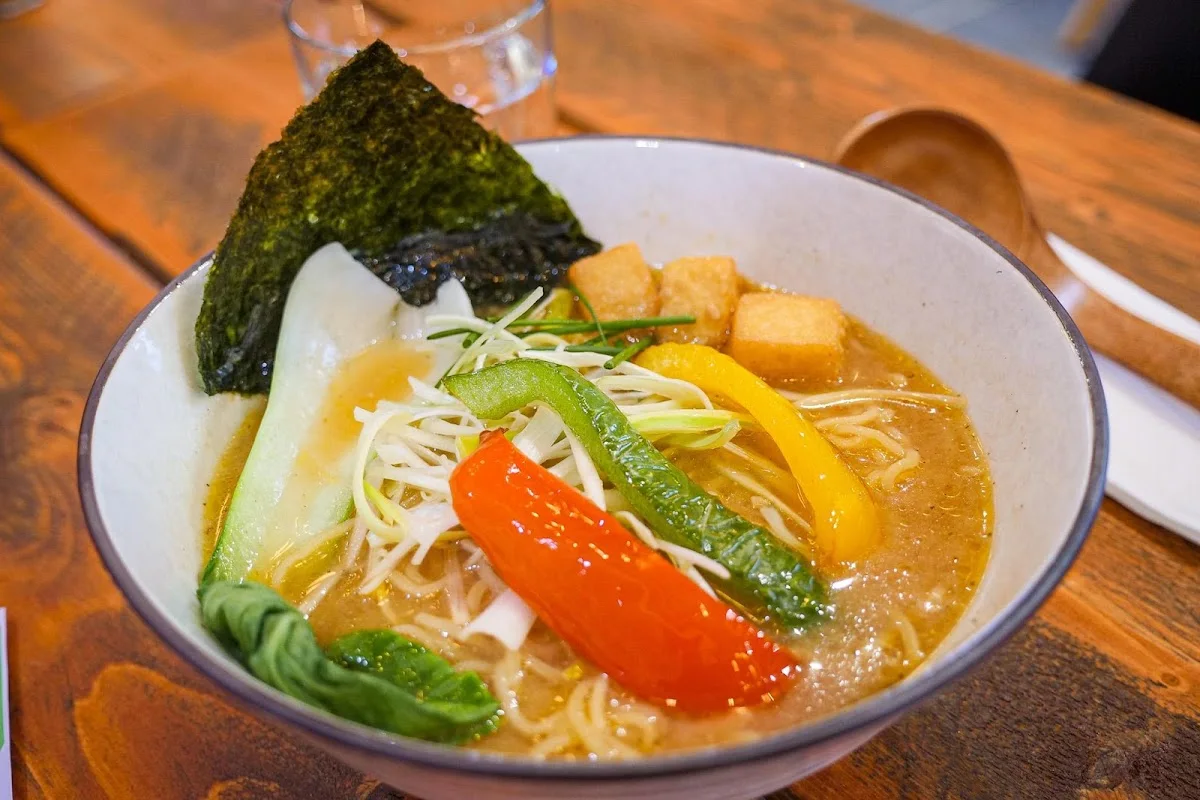 Takumi japanisches Chicken & Vegan Ramen Restaurant Köln – Essen und Trinken in Köln, Nordrhein-Westfalen