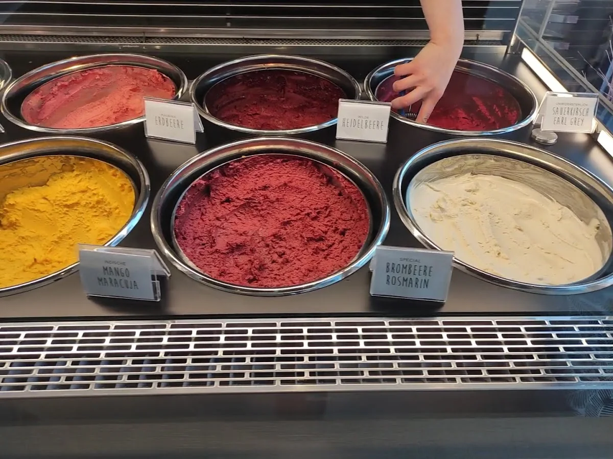 Lo3 Lorenzer Eiswerkstatt – Eiscafé in Nürnberg, Bayern
