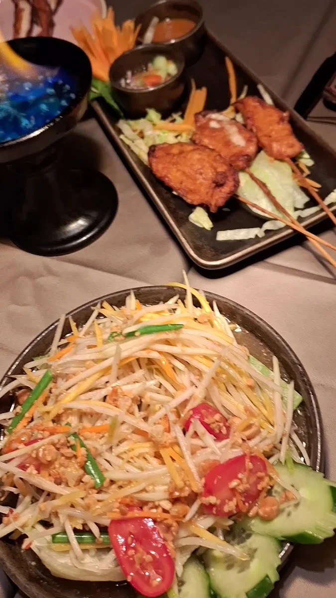 YUM thai kitchen & bar – Essen und Trinken in München, Bayern