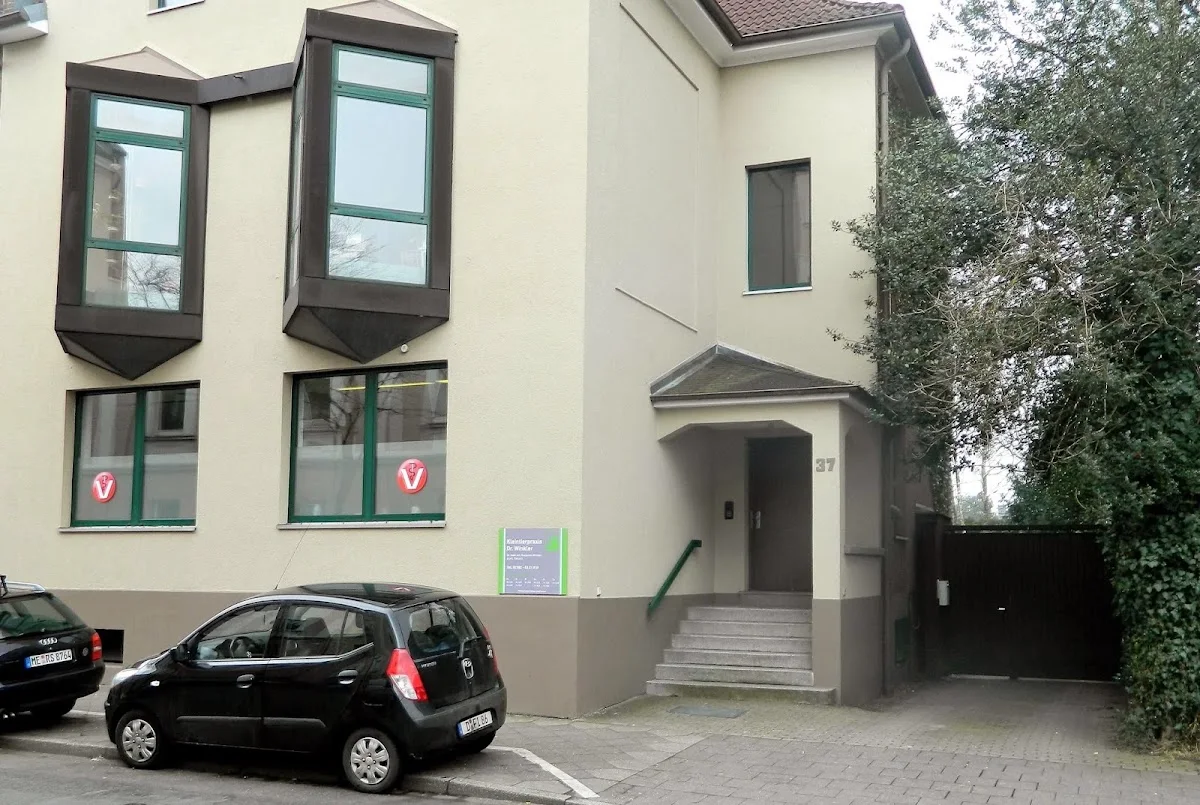Tierarztpraxis Dr. med. vet. Benjamin Winkler (GPCert Derm) – Vom Inhaber in Ratingen, Nordrhein-Westfalen
