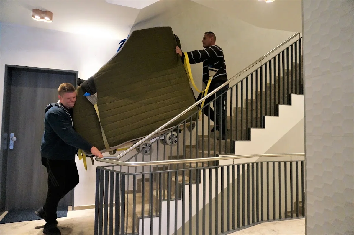 KARSTEN UMZUG - KLAVIERTRANSPORT - ENTRÜMPELUNG – Vom Inhaber in Troisdorf, Nordrhein-Westfalen