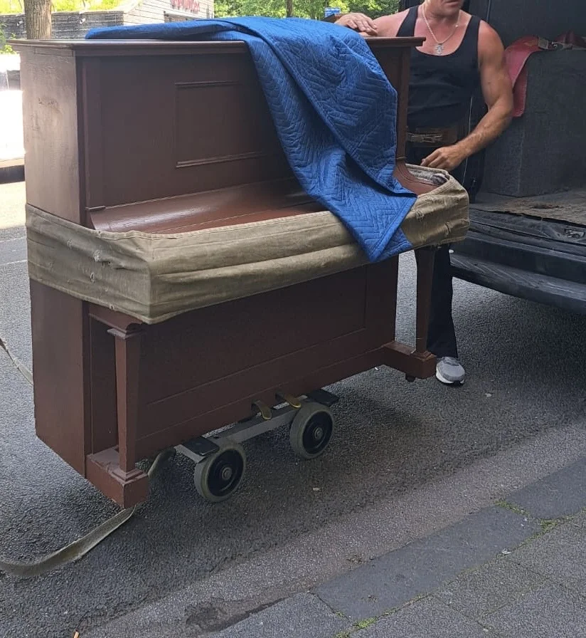 KARSTEN UMZUG - KLAVIERTRANSPORT - ENTRÜMPELUNG – Besucherfoto von Irene B in Troisdorf, Nordrhein-Westfalen